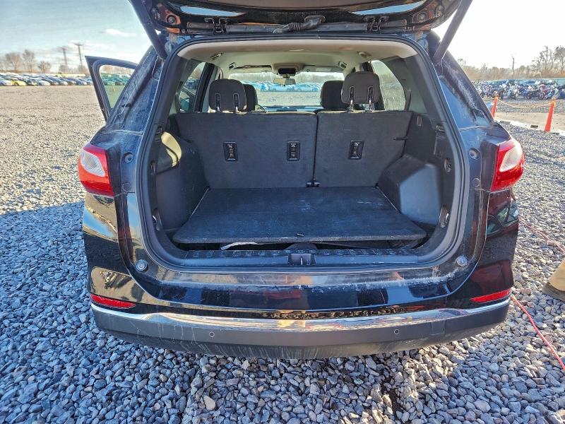 Photo 6 from auction – 2018 CHEVROLET EQUINOX LT with VIN 2GNAXJEV4J6174602