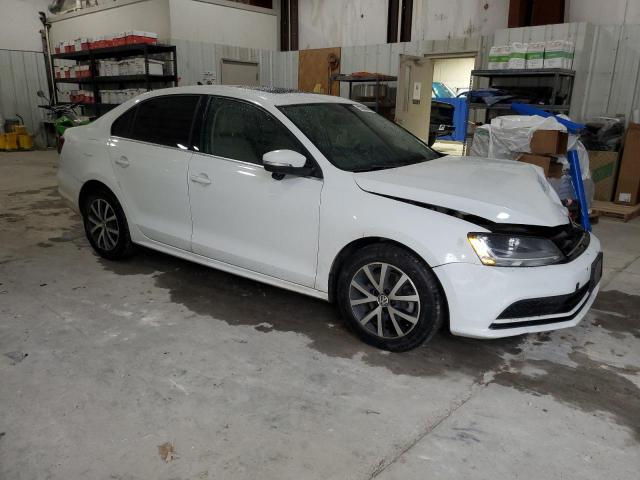 Photo 4 from auction – 2017 VOLKSWAGEN JETTA with VIN 3VWDB7AJ2HM295765