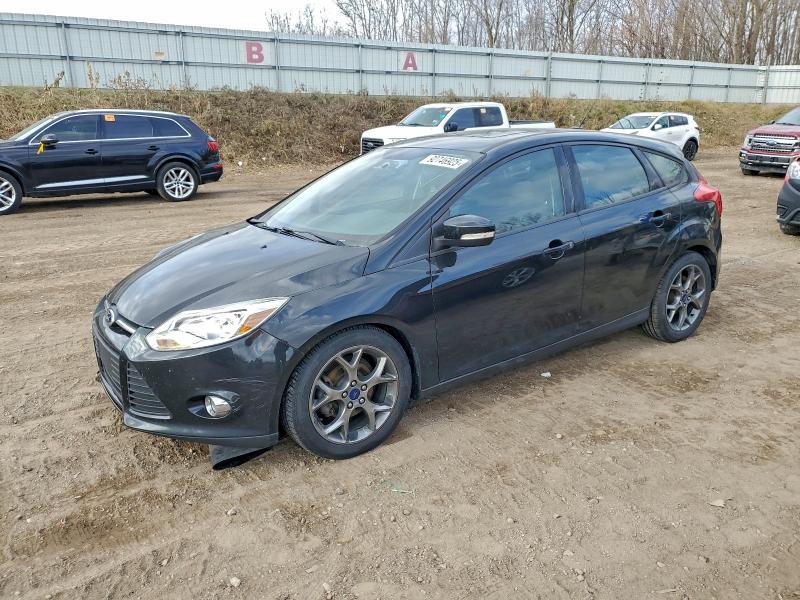 FORD FOCUS SE 2014 مع رقم تعريف المركبة 1FADP3K26EL183140 - صورة من المزاد