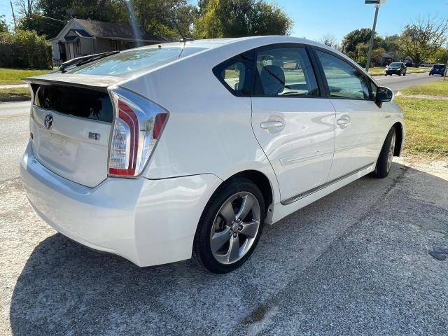 Photo 4 from auction – 2013 TOYOTA PRIUS with VIN JTDKN3DU5D5599401