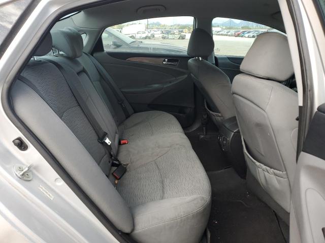 Photo 10 from auction – 2011 HYUNDAI SONATA HYB with VIN KMHEC4A46BA006755