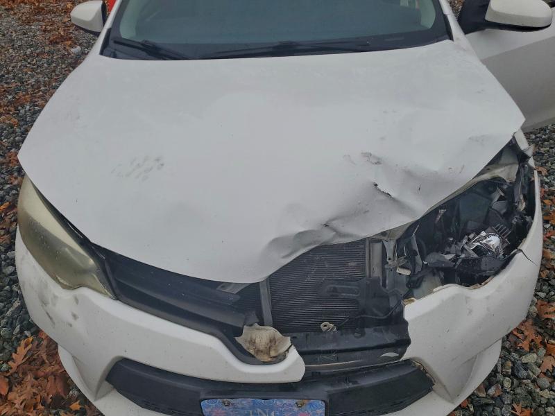 Photo 11 from auction – 2015 TOYOTA COROLLA L with VIN 2T1BURHE6FC347980