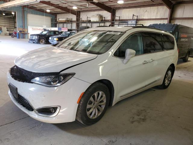 CHRYSLER PACIFICA T 2017 with VIN 2C4RC1BGXHR763384 - Photo from auction