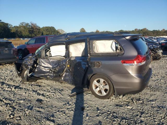 Photo 2 from auction – 2011 TOYOTA SIENNA LE with VIN 5TDKK3DC0BS065066