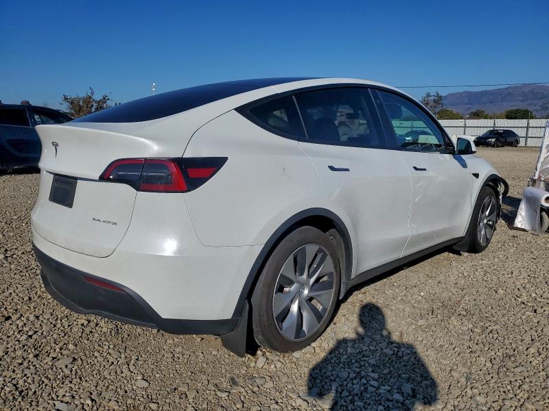 Photo 3 from auction – 2023 TESLA MODEL Y with VIN 7SAYGAEE2PF628651