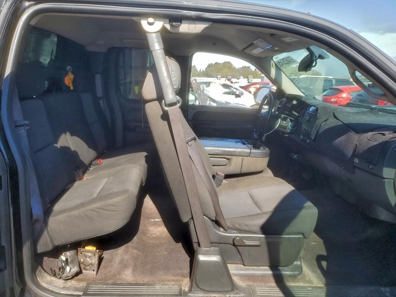 Photo 10 from auction – 2012 CHEVROLET SILVERADO with VIN 1GCRCSE00CZ271692