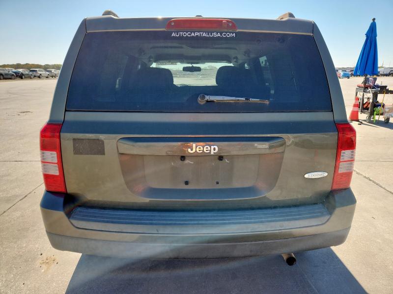 Photo 6 from auction – 2015 JEEP PATRIOT LA with VIN 1C4NJPFB1FD329800
