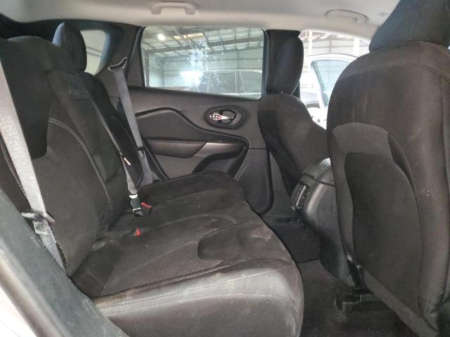 Photo 11 from auction – 2019 JEEP CHEROKEE L with VIN 1C4PJLCB0KD263689