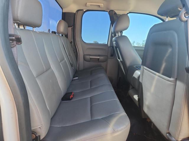Photo 10 from auction – 2013 CHEVROLET SILVERADO with VIN 1GC2KVCG2DZ195657