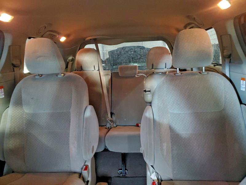Photo 10 from auction – 2016 TOYOTA SIENNA LE with VIN 5TDKK3DC1GS737689
