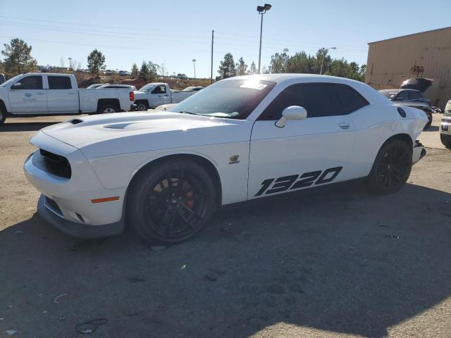 DODGE CHALLENGER 2019 with VIN 2C3CDZFJXKH691126 - Photo from auction