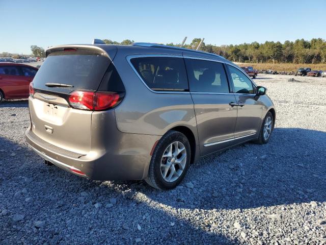 Photo 3 from auction – 2017 CHRYSLER PACIFICA T with VIN 2C4RC1EG1HR785687