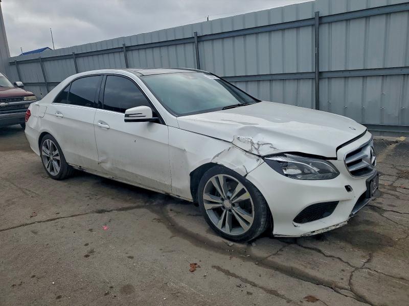 Photo 4 from auction – 2014 MERCEDES-BENZ E 350 with VIN WDDHF5KB5EB020145