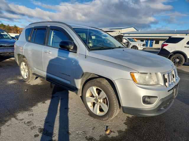 Photo 4 from auction – 2011 JEEP COMPASS SP with VIN 1J4NF1FB8BD134585