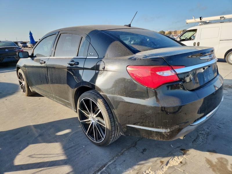 Photo 2 from auction – 2014 CHRYSLER 200 LX with VIN 1C3CCBAGXEN101377
