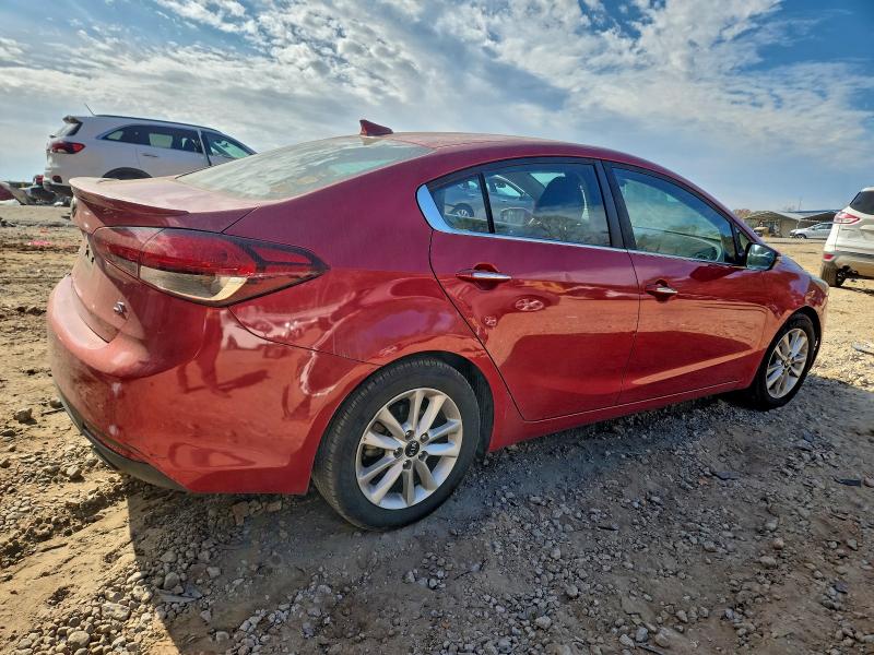 Photo 3 from auction – 2017 KIA FORTE LX with VIN 3KPFL4A79HE131323