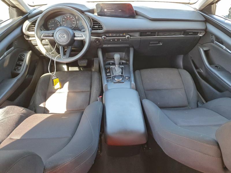 Photo 8 from auction – 2019 MAZDA 3 with VIN 3MZBPABL2KM113656