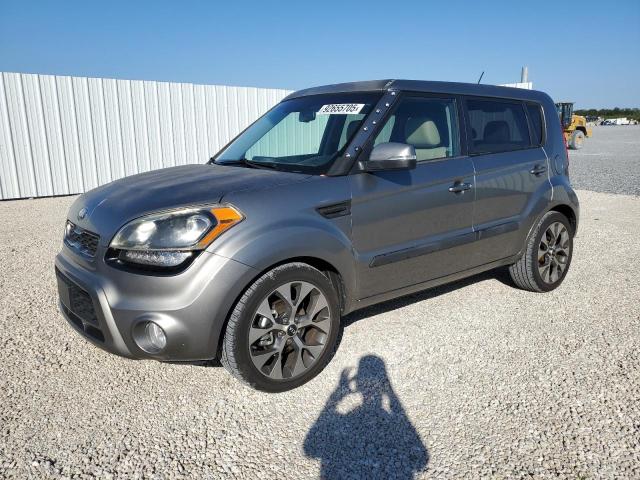 KIA SOUL 2013 with VIN KNDJT2A64D7484147 - Photo from auction