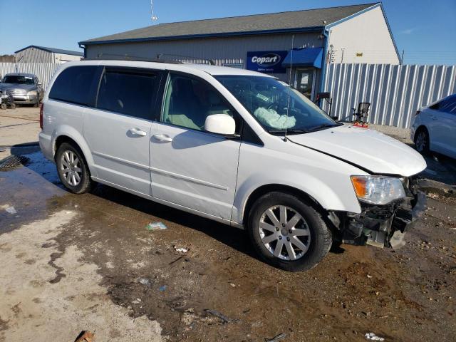 Photo 4 from auction – 2016 CHRYSLER TOWN & COU with VIN 2C4RC1AG5GR120442