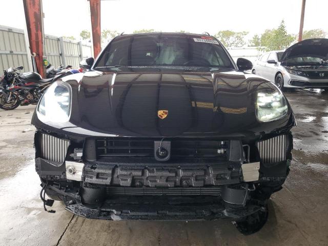 Photo 5 from auction – 2023 PORSCHE MACAN S with VIN WP1AG2A56PLB39854