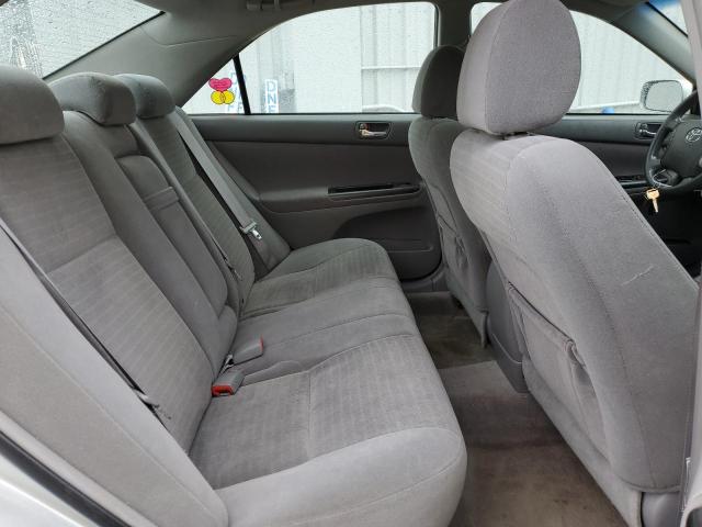 Photo 10 from auction – 2005 TOYOTA CAMRY LE with VIN 4T1BE32K35U028025