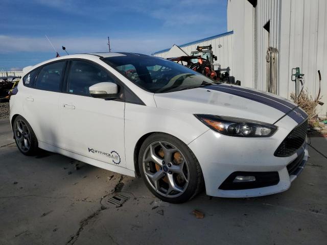 Photo 4 from auction – 2015 FORD FOCUS ST with VIN 1FADP3L91FL232502