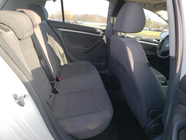 Photo 10 from auction – 2007 VOLKSWAGEN RABBIT with VIN WVWDS71K37W236444