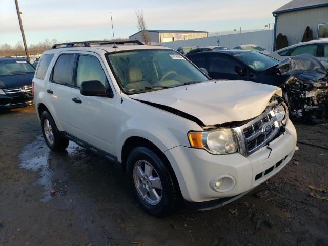 Photo 4 from auction – 2011 FORD ESCAPE with VIN 1FMCU0DG9BKB71714