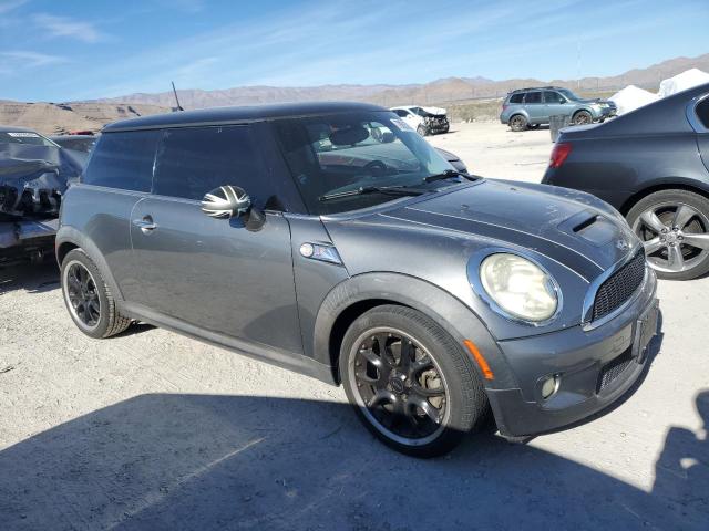 Photo 4 from auction – 2009 MINI COOPER S with VIN WMWMF735X9TW87769
