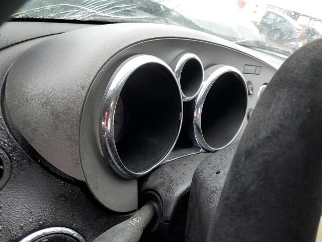 Photo 9 from auction – 2006 PONTIAC SOLSTICE with VIN 1G2MB33B76Y107183