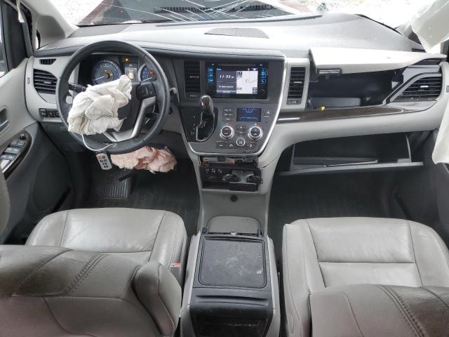 Photo 8 from auction – 2017 TOYOTA SIENNA XLE with VIN 5TDYZ3DC5HS842257