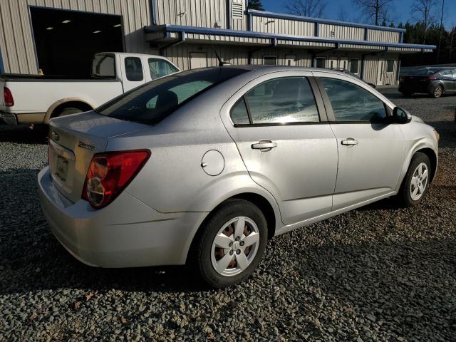 Photo 3 from auction – 2015 CHEVROLET SONIC with VIN 1G1JA5SHXE4197575