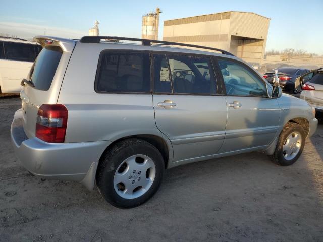 Photo 3 from auction – 2004 TOYOTA HIGHLANDER with VIN JTEEP21A540045571