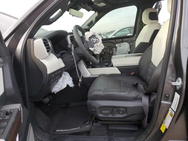 Photo 7 from auction – 2023 TOYOTA SEQUOIA with VIN 7SVAAABA7PX020136