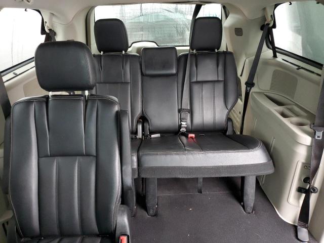 Photo 10 from auction – 2012 CHRYSLER TOWN & COU with VIN 2C4RC1CG5CR403690