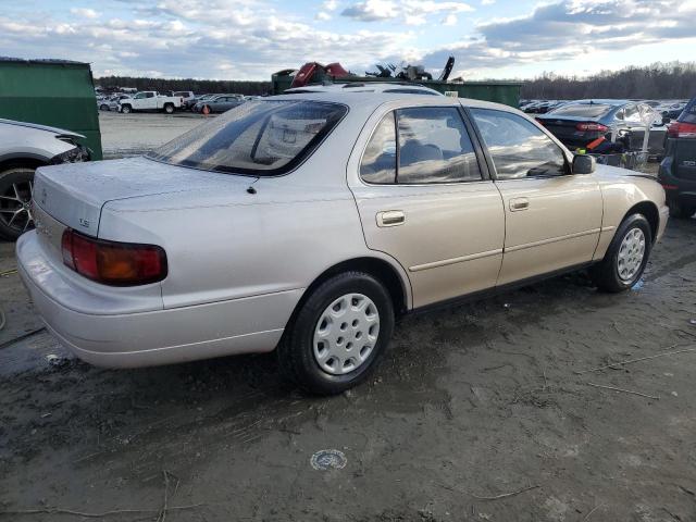 Photo 3 from auction – 1995 TOYOTA CAMRY LE with VIN 4T1SK12E8SU522299