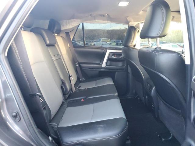 Photo 11 from auction – 2015 TOYOTA 4RUNNER SR with VIN JTEBU5JR7F5241598