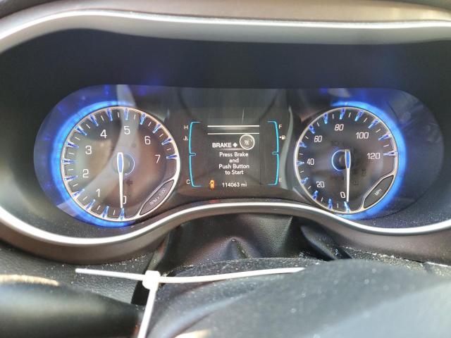 Photo 9 from auction – 2017 CHRYSLER PACIFICA T with VIN 2C4RC1BG8HR752920