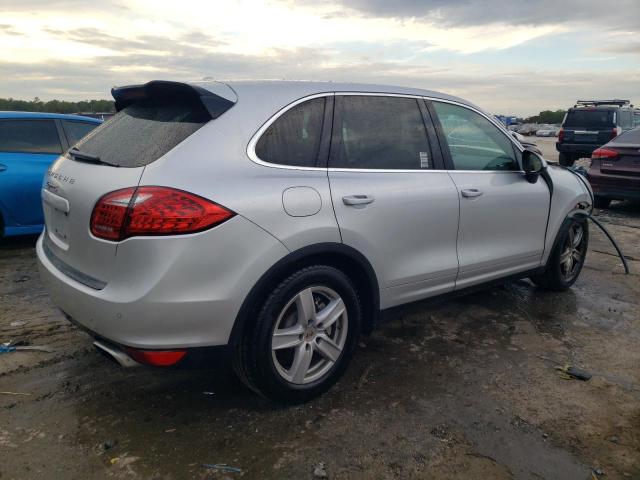Photo 3 from auction – 2012 PORSCHE CAYENNE S with VIN WP1AB2A22CLA47929