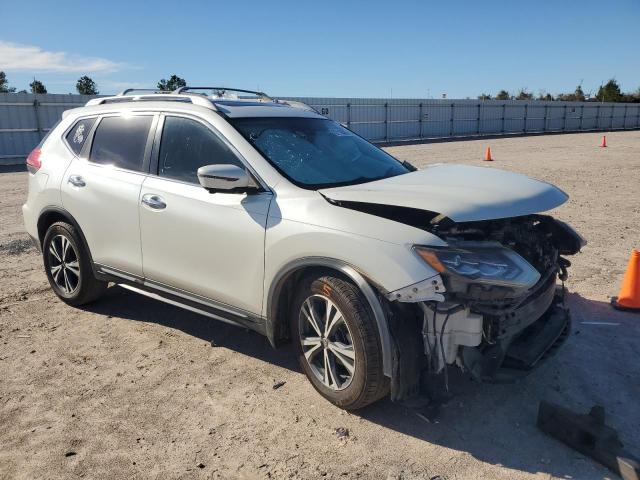 Photo 4 from auction – 2017 NISSAN ROGUE S with VIN 5N1AT2MT1HC797750