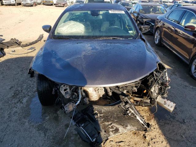 Photo 5 from auction – 2015 CHRYSLER 200 LIMITE with VIN 1C3CCCAB1FN687799