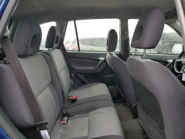 Photo 11 from auction – 2004 TOYOTA RAV4 with VIN JTEGD20V040042440