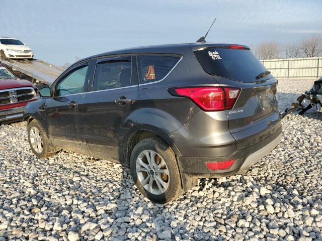 Photo 2 from auction – 2019 FORD ESCAPE SE with VIN 1FMCU9GD0KUB51443
