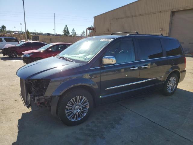CHRYSLER TOWN & COU 2014 with VIN 2C4RC1CG1ER349792 - Photo from auction