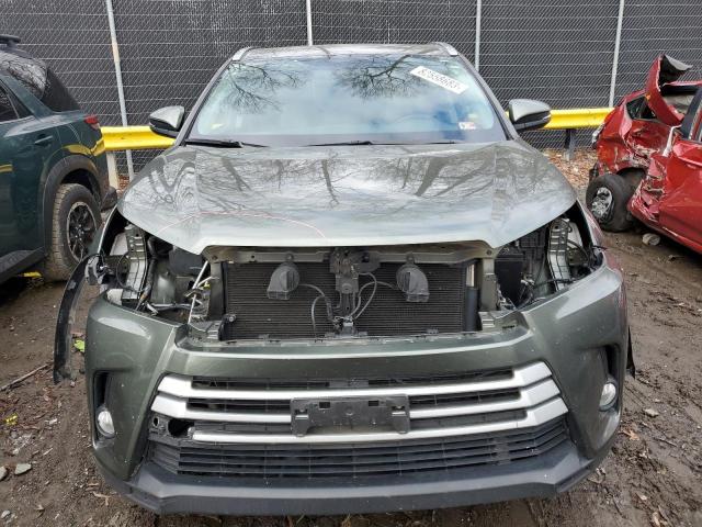 Photo 5 from auction – 2017 TOYOTA HIGHLANDER with VIN 5TDJZRFH6HS461322