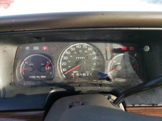 Photo 9 from auction – 2004 FORD CROWN VICT with VIN 2FAFP74W64X126308