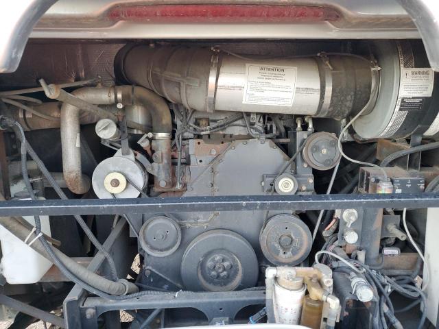 Photo 7 from auction – 2002 TRAV SPARTAN with VIN 4VZAR34922C041475