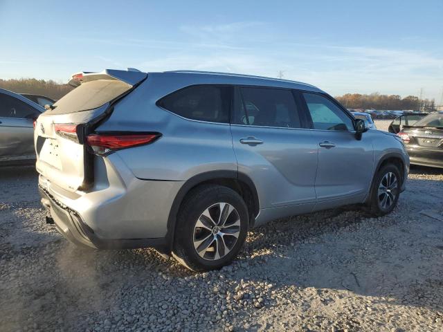 Photo 3 from auction – 2021 TOYOTA HIGHLANDER with VIN 5TDHZRAH9MS077339