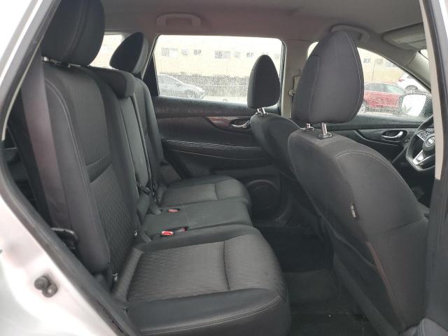 Photo 11 from auction – 2017 NISSAN ROGUE S with VIN KNMAT2MT6HP585228