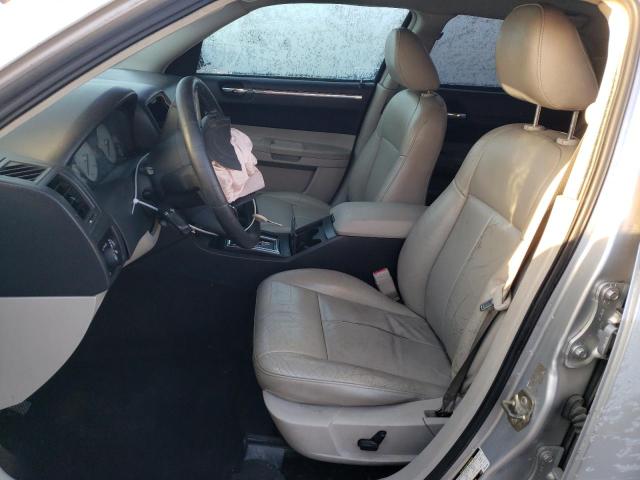 Photo 7 from auction – 2005 CHRYSLER 300 TOURIN with VIN 2C3JA53G75H114706